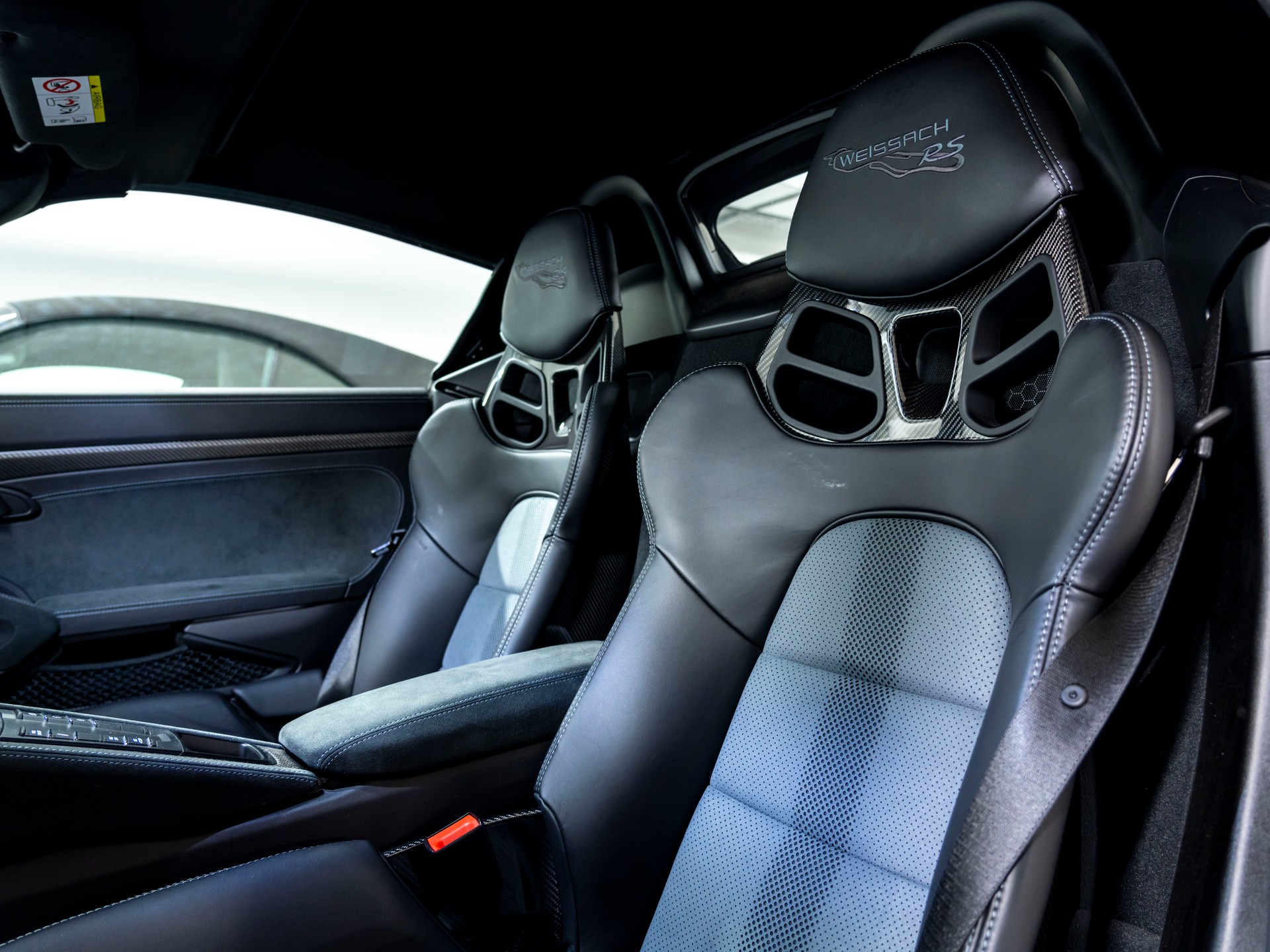 PORSCHE 718 Boxster Spyder RS PDK-image-19