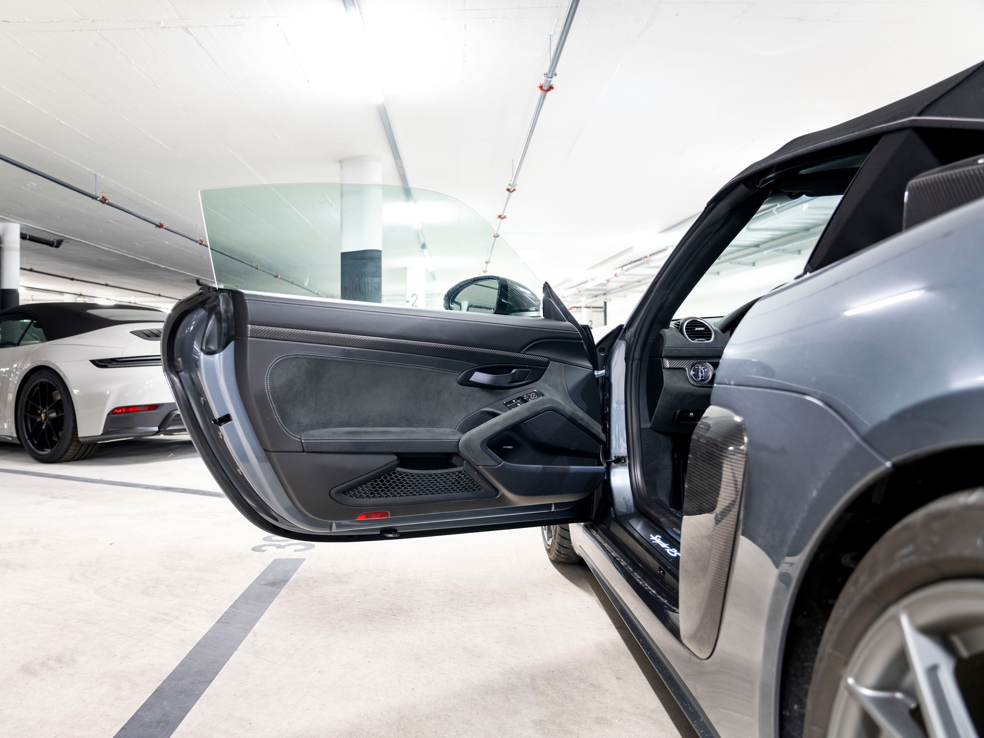 PORSCHE 718 Boxster Spyder RS PDK-image-15