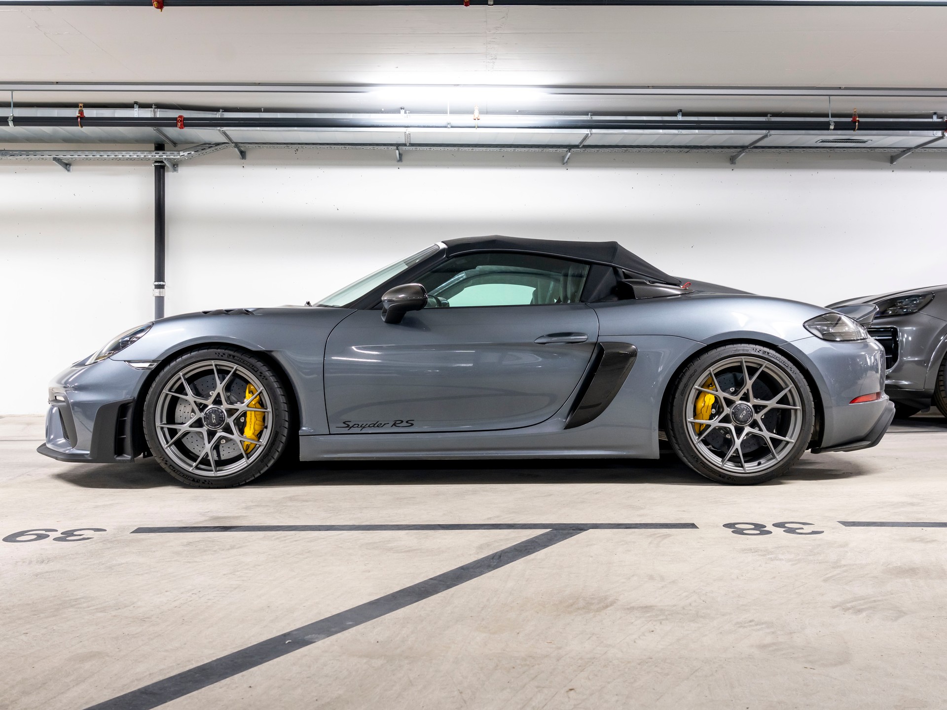 PORSCHE 718 Boxster Spyder RS PDK-image-1