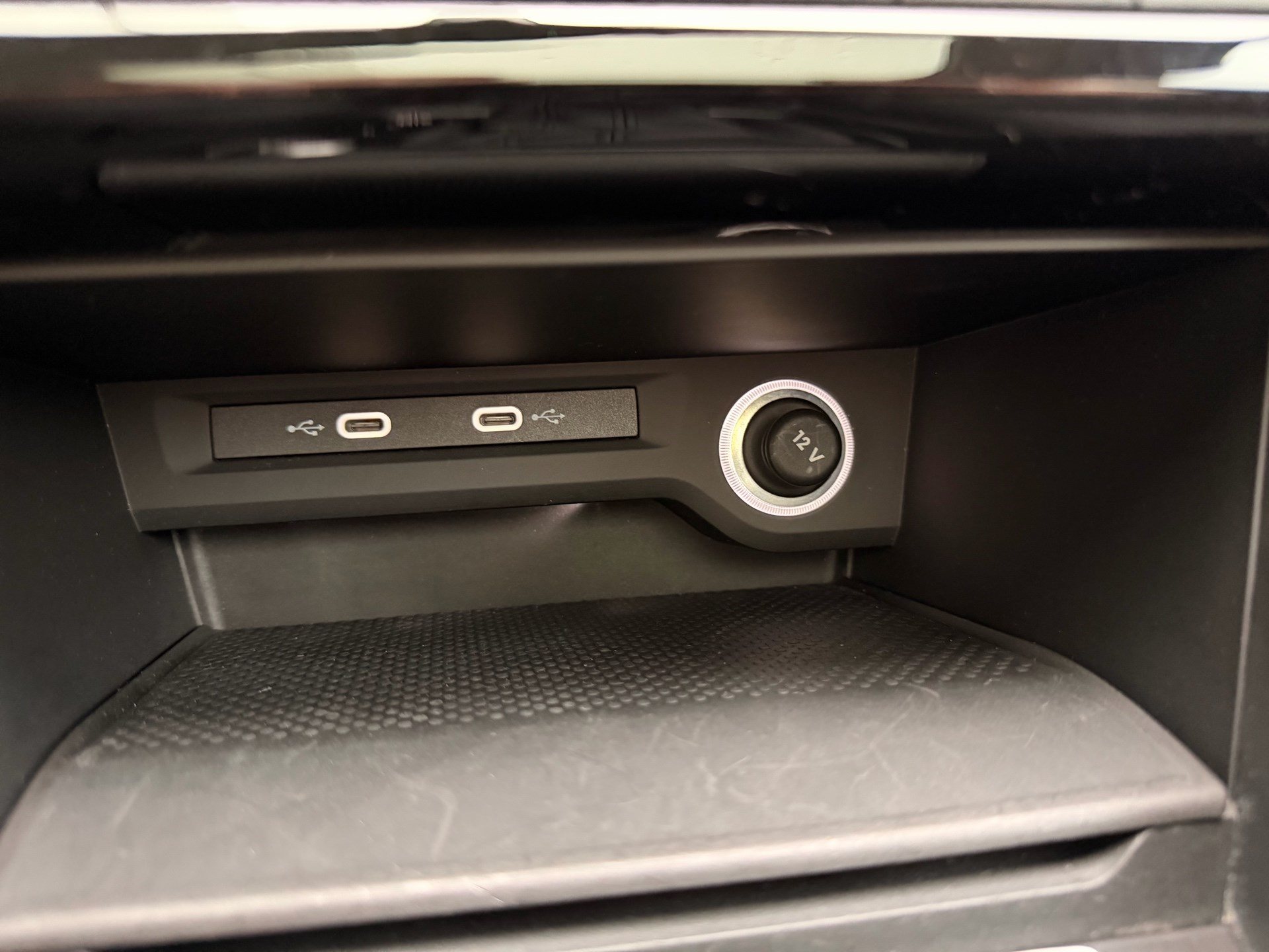 VW Touran 2.0 TDI Highline R-line *** BLACK STYLE MIT TOPAUSSTATTUNG ***-image-22