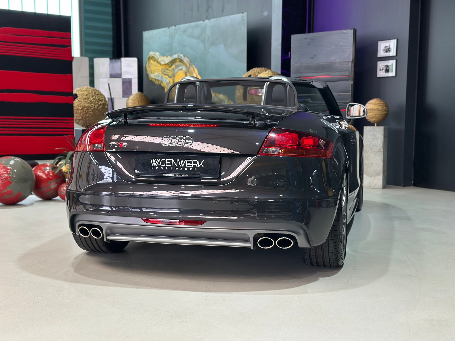 AUDI TTS Roadster 2.0 TFSI quattro-image-6