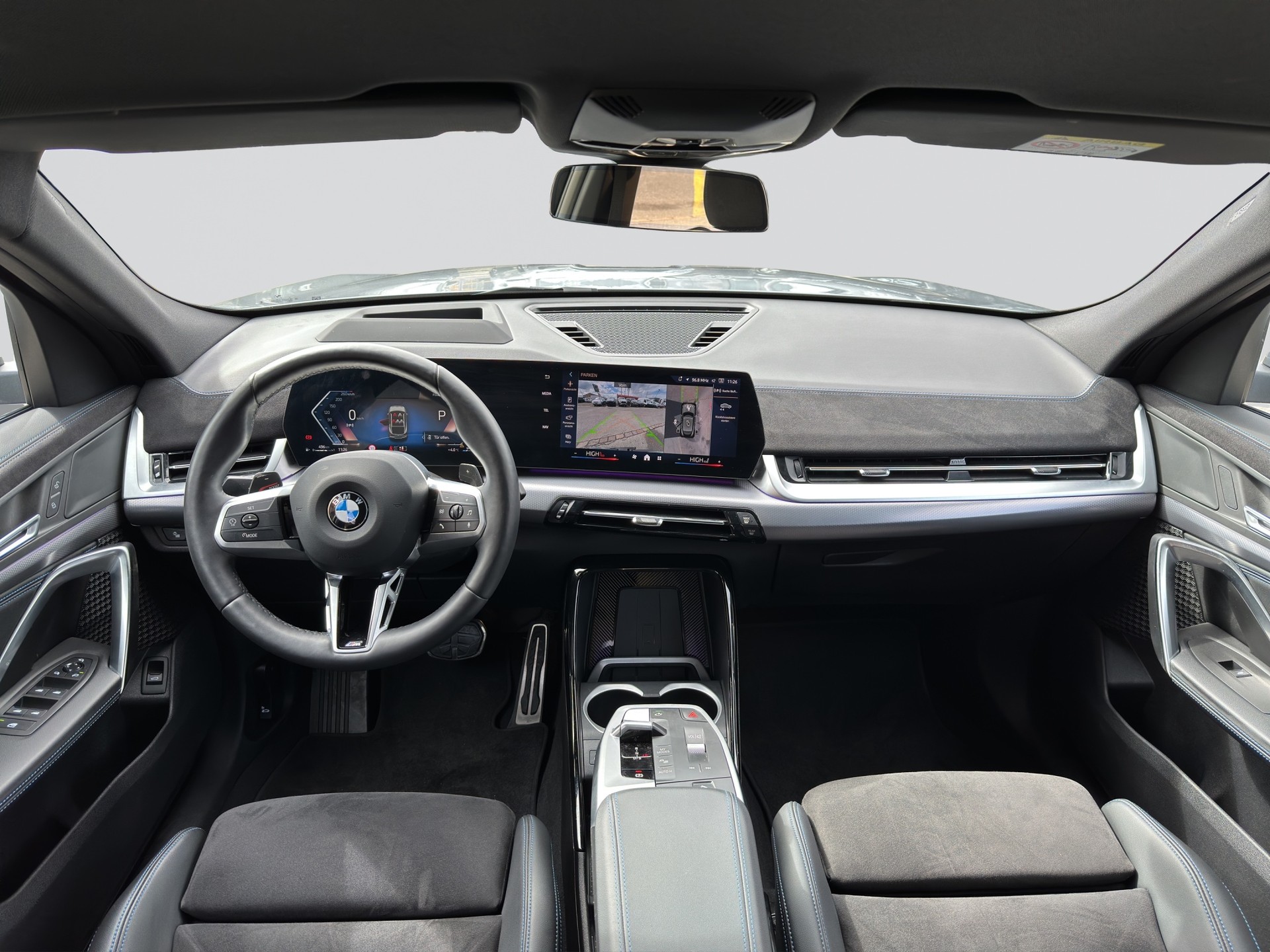 BMW X2 sDrive 20i M Sport Iconic Glow-image-15