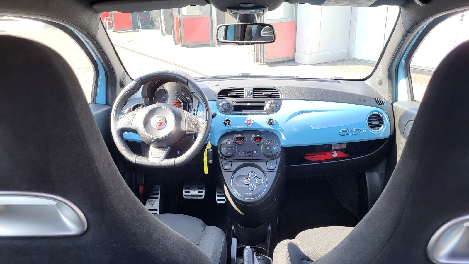 FIAT 500 1.4 16V Turbo Abarth Dualogic-image-6
