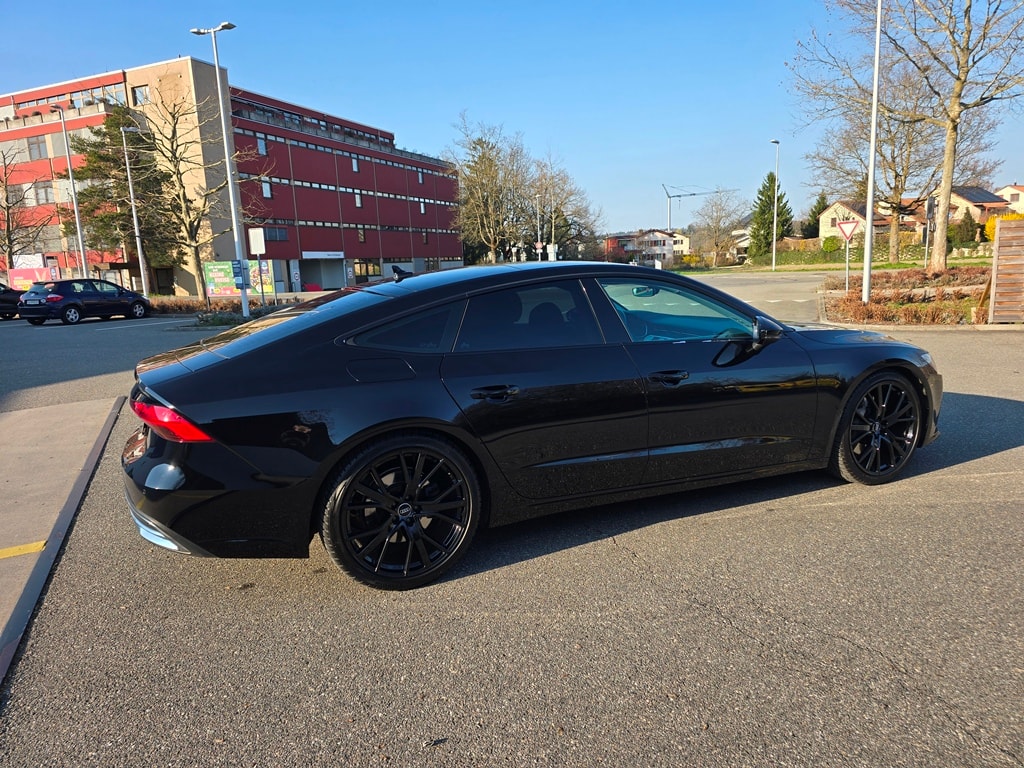 AUDI A7 Sportback 55 TFSI quattro S-tronic-image-8