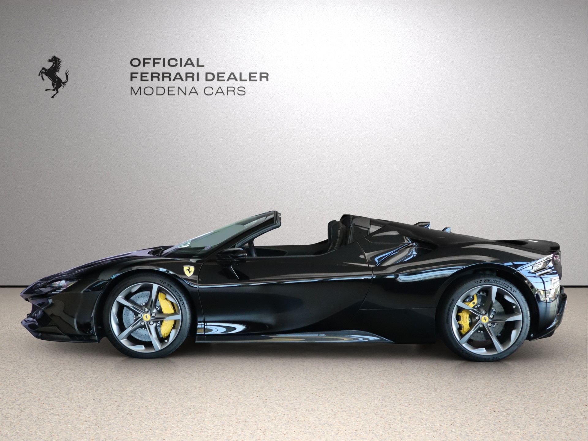 FERRARI SF90 Spider-image-7