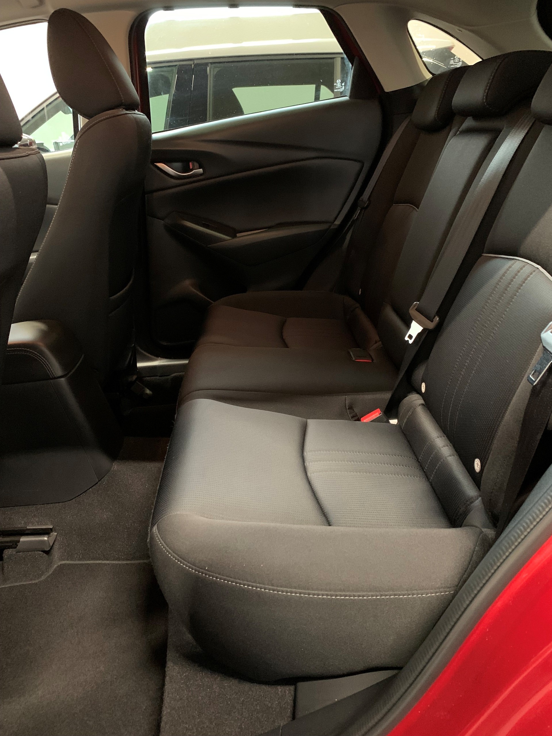 MAZDA CX-3 SKYACTIV-G 150 Ambition AWD Automat-image-5