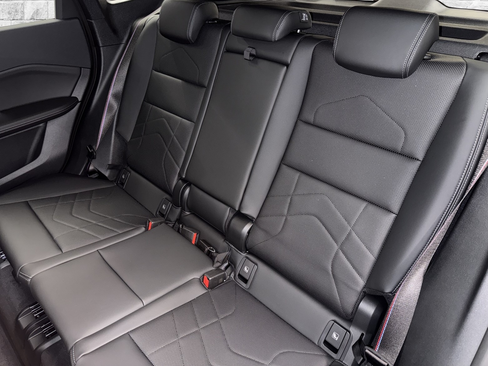 BMW X1 xDrive 23i 48V M Sport Pro-image-15