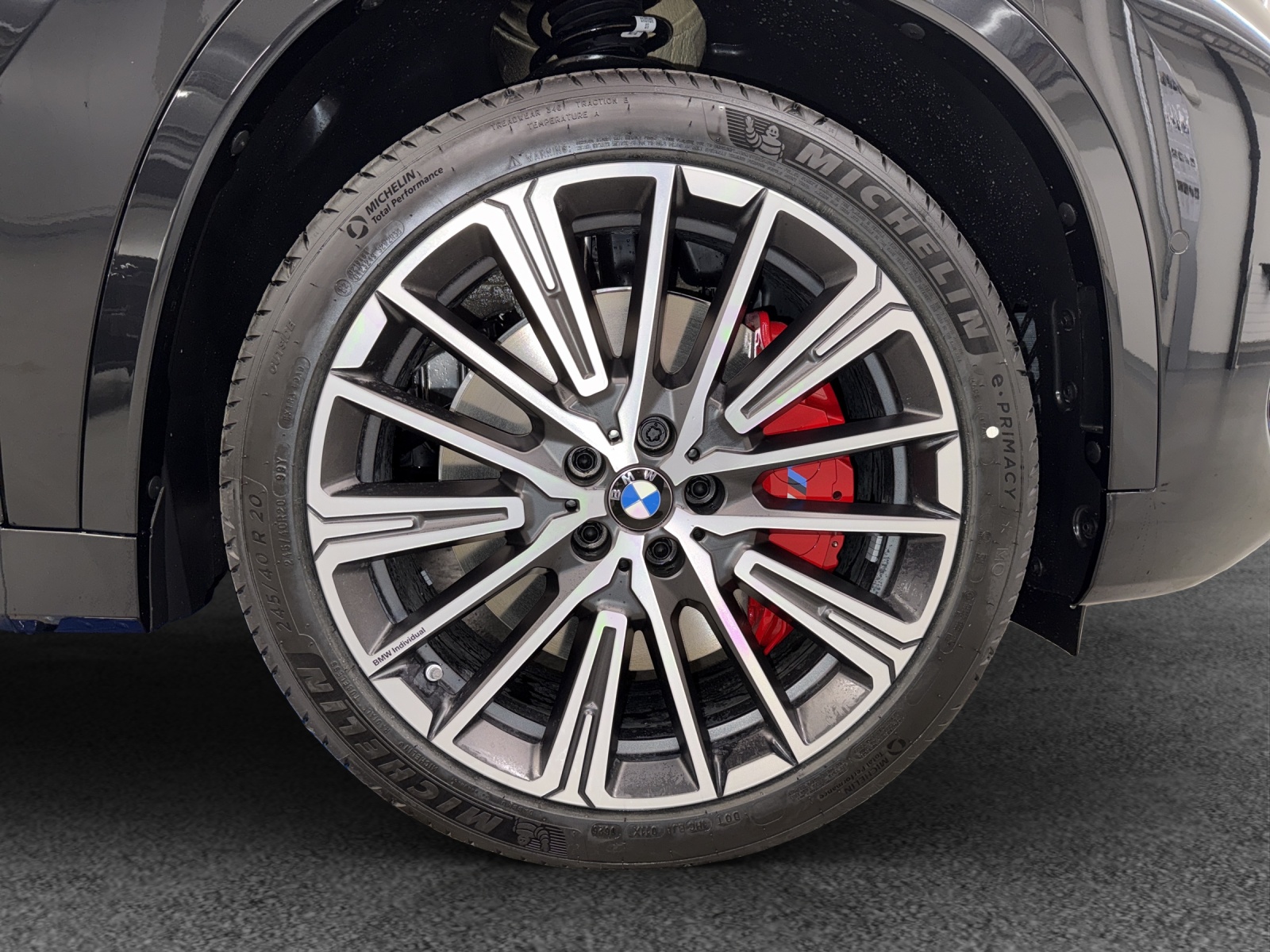 BMW X1 xDrive 23i 48V M Sport Pro-image-11