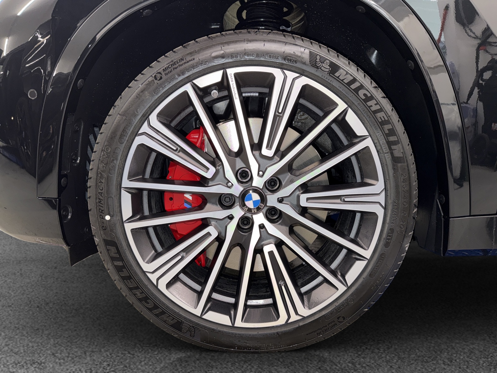 BMW X1 xDrive 23i 48V M Sport Pro-image-8
