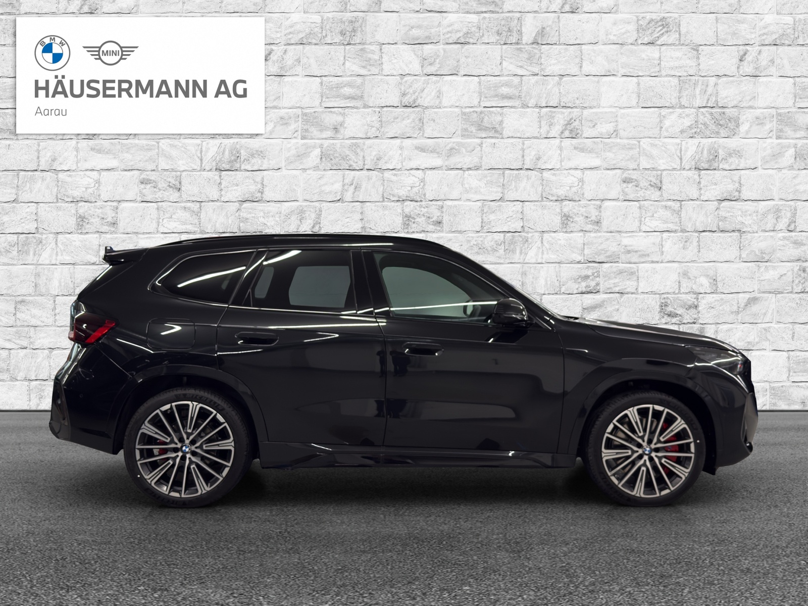 BMW X1 xDrive 23i 48V M Sport Pro-image-3