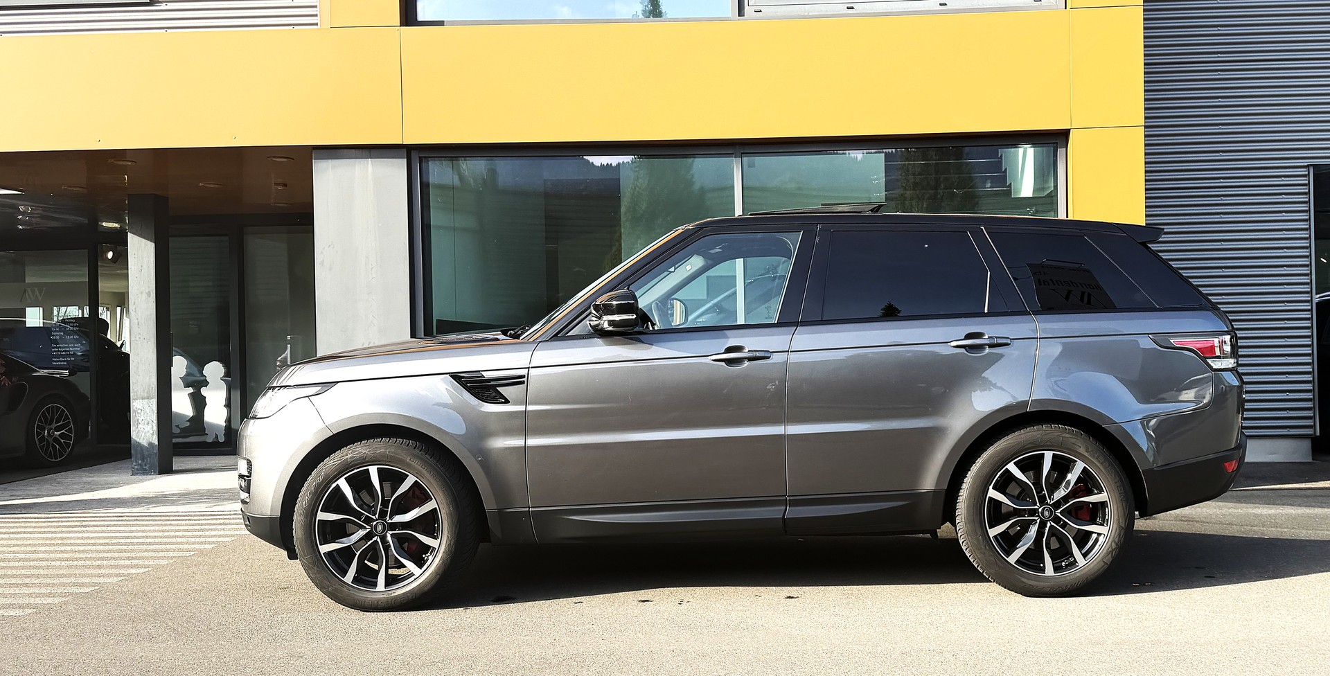 LAND ROVER Range Rover Sport 3.0 SDV6 HSE Dynamic-image-7