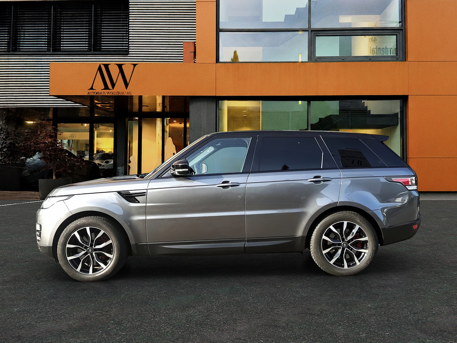 LAND ROVER Range Rover Sport 3.0 SDV6 HSE Dynamic-image-0