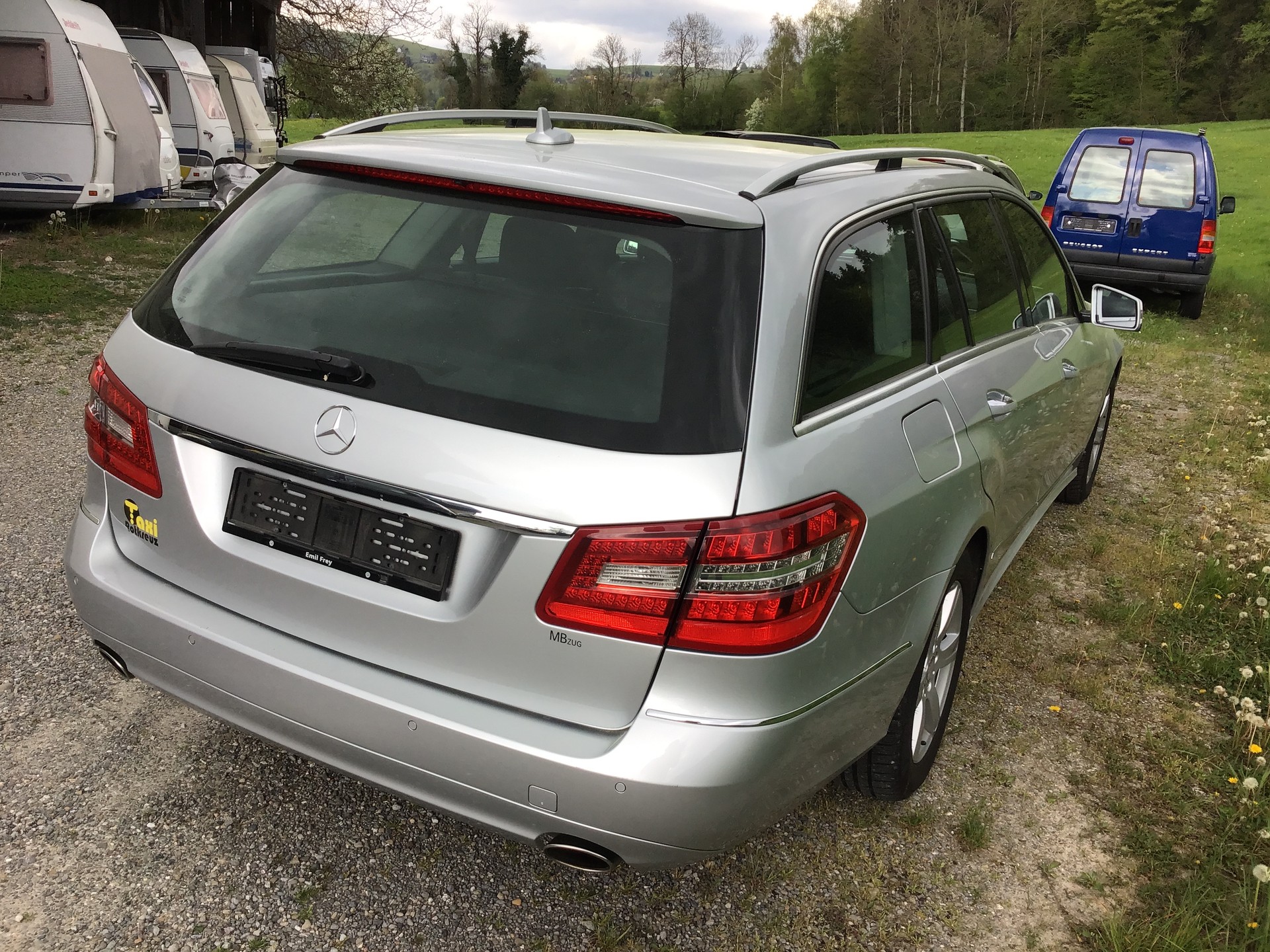 MERCEDES-BENZ E 350 CGI BlueEfficiency Elégance 7G-Tronic-image-24