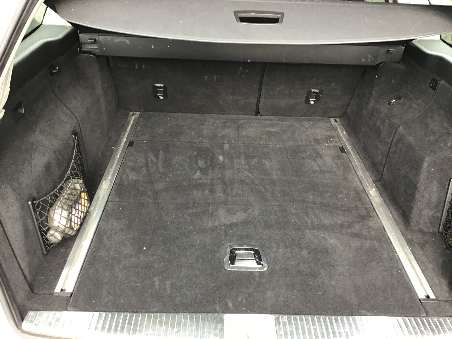 MERCEDES-BENZ E 350 CGI BlueEfficiency Elégance 7G-Tronic-image-15