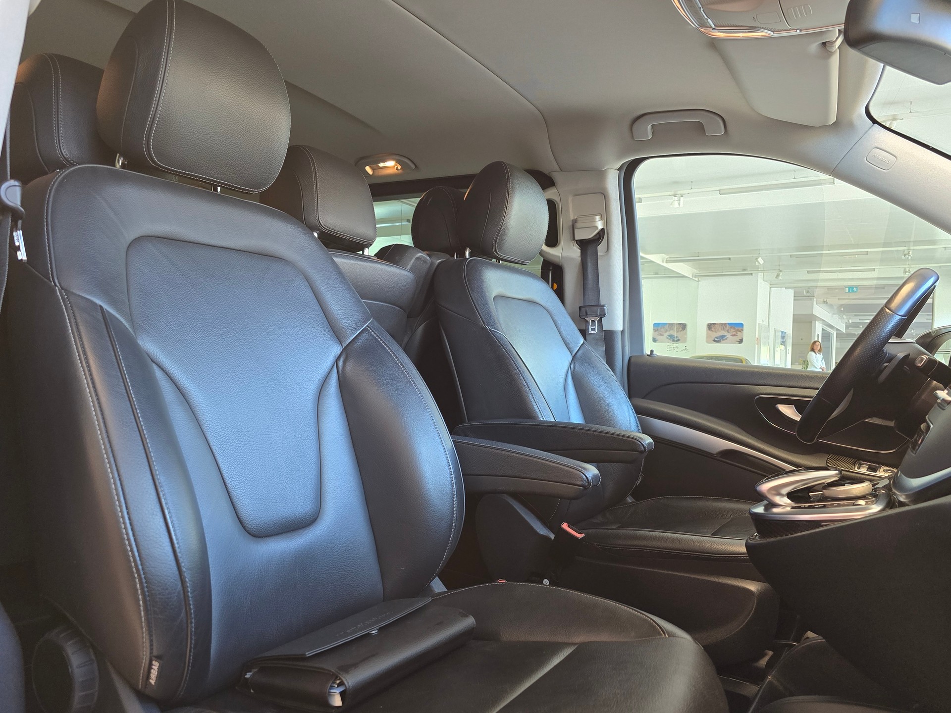 MERCEDES-BENZ V 250 d Swiss Edition kompakt 4Matic 7G-Tronic-image-10