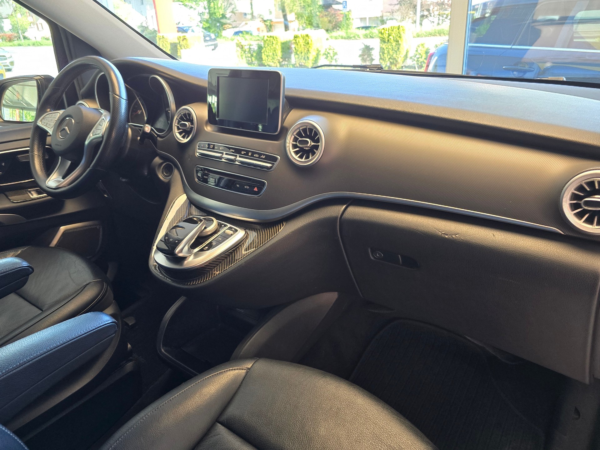 MERCEDES-BENZ V 250 d Swiss Edition kompakt 4Matic 7G-Tronic-image-11