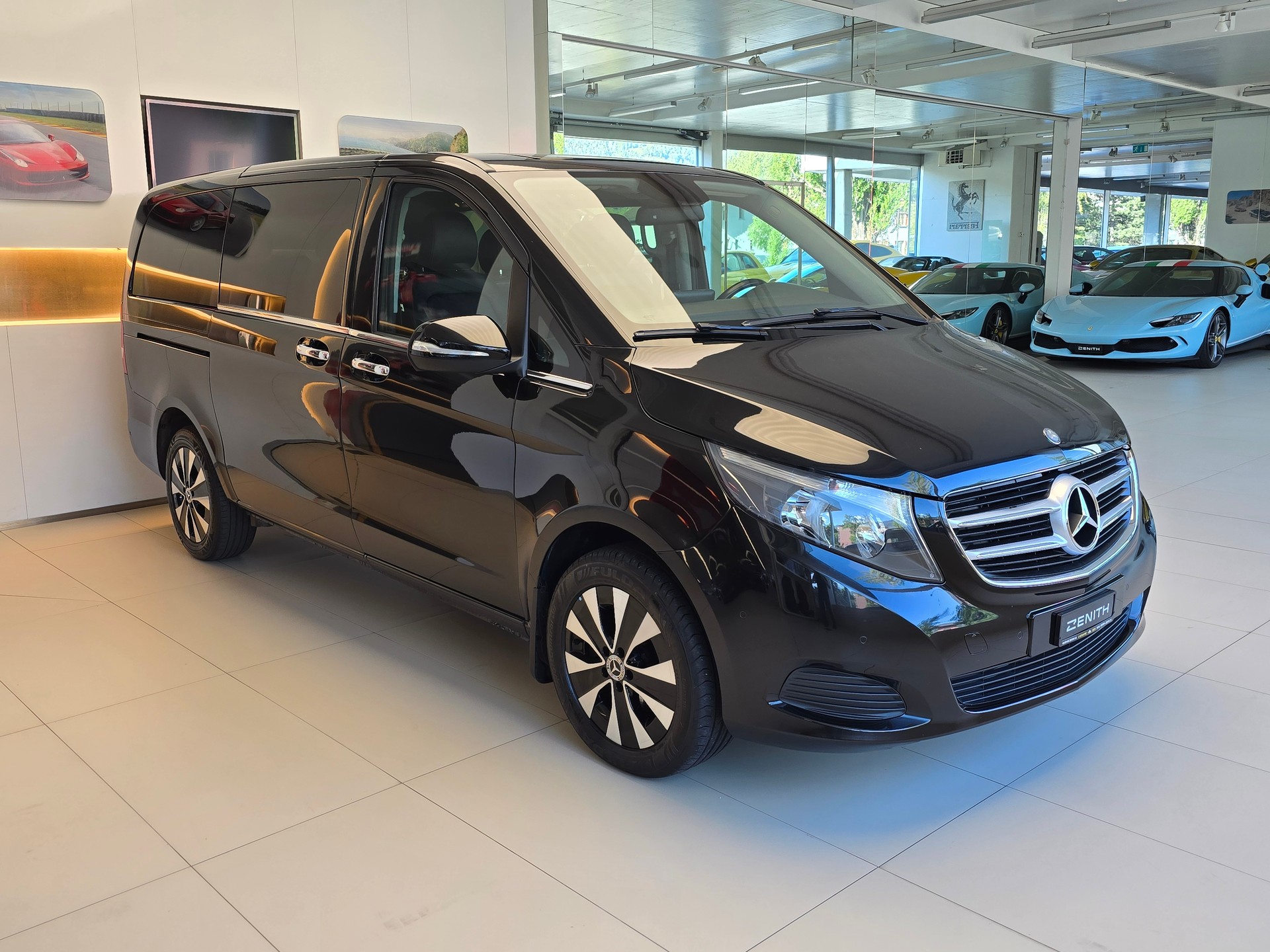 MERCEDES-BENZ V 250 d Swiss Edition kompakt 4Matic 7G-Tronic-image-2