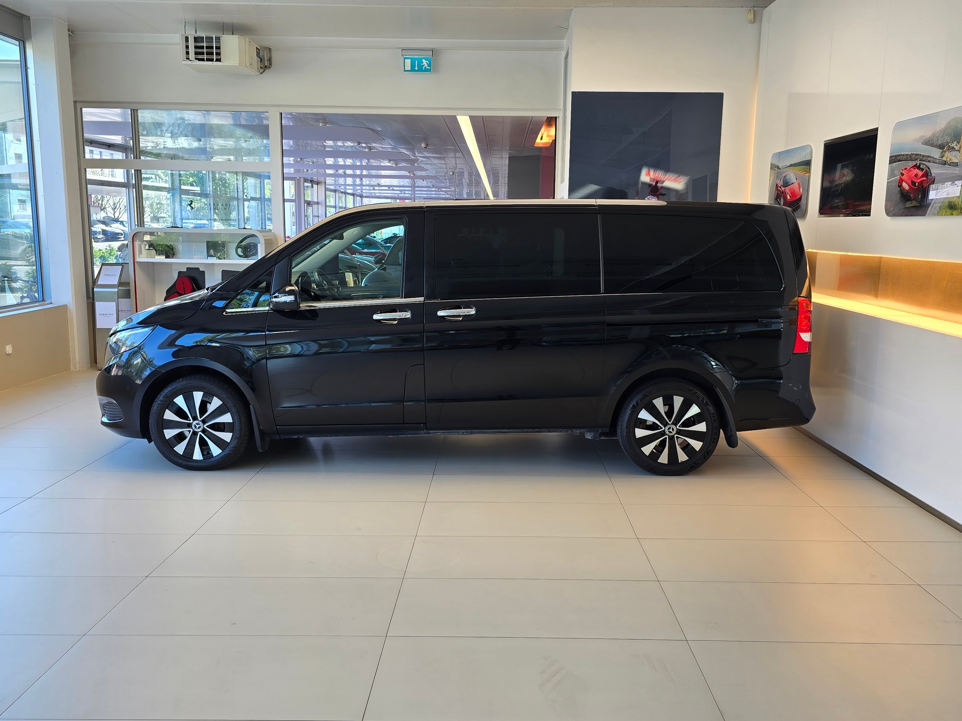 MERCEDES-BENZ V 250 d Swiss Edition kompakt 4Matic 7G-Tronic-image-7