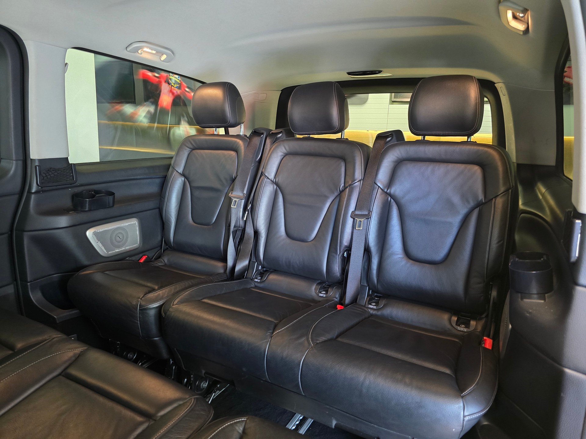 MERCEDES-BENZ V 250 d Swiss Edition kompakt 4Matic 7G-Tronic-image-13