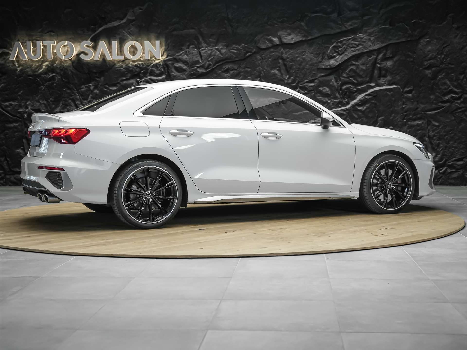 AUDI S3 Limousine 2.0 TFSI quattro S-tronic *19" Felgen*Abstandsregler*-image-5