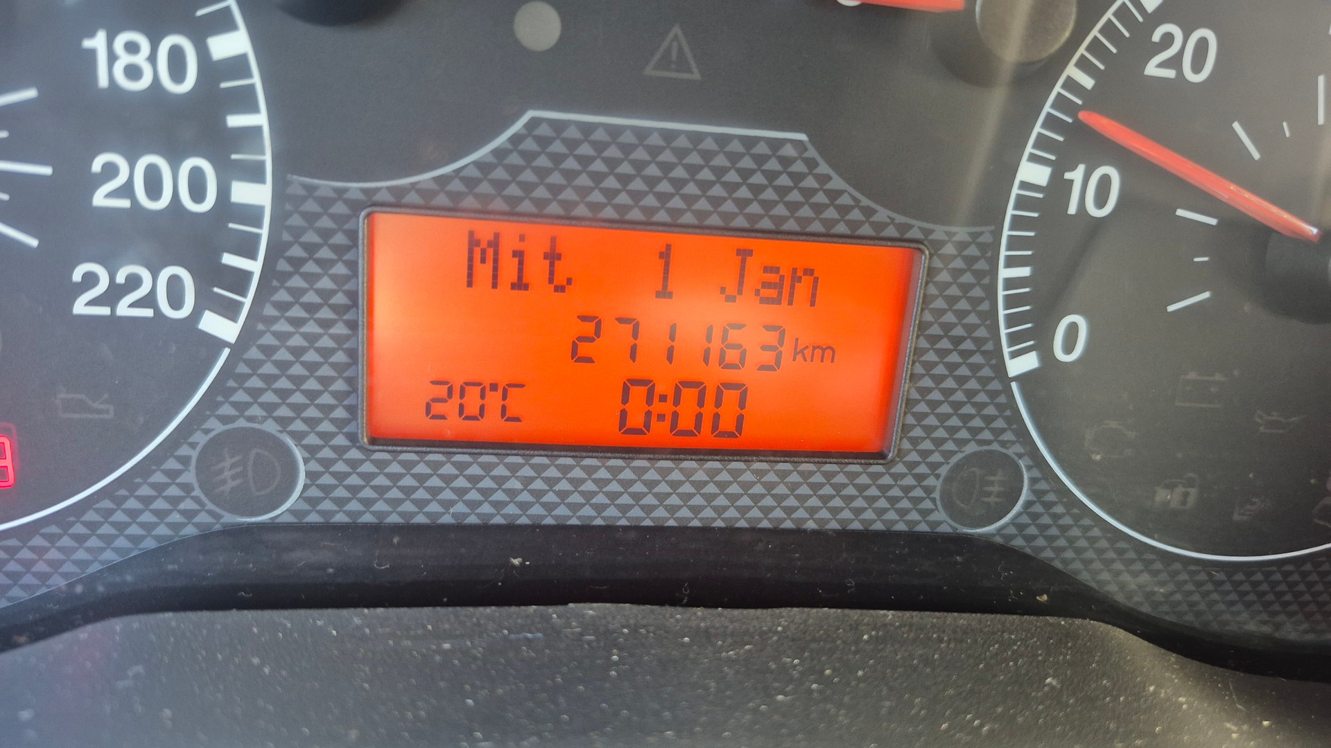 FIAT Punto 1.4 16V Freestyle-image-11