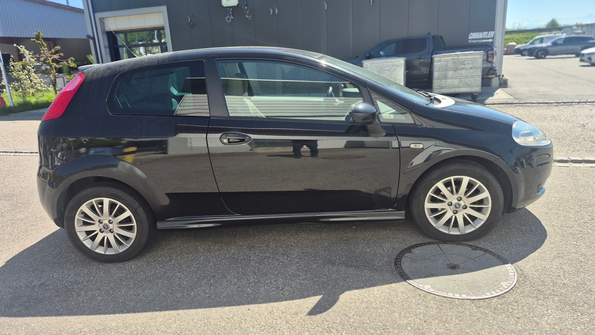 FIAT Punto 1.4 16V Freestyle-image-4