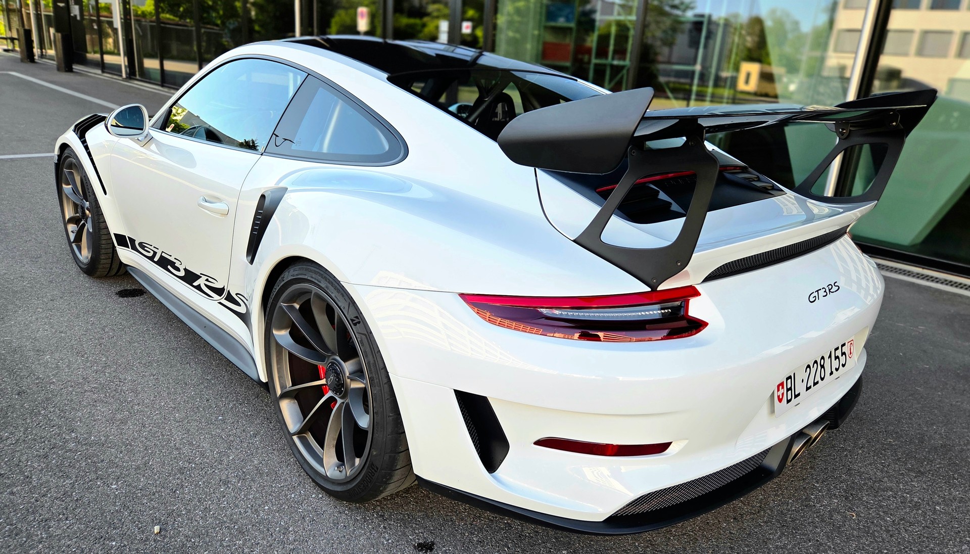 PORSCHE 911 GT3 RS/Weissach ohne OPF-image-2
