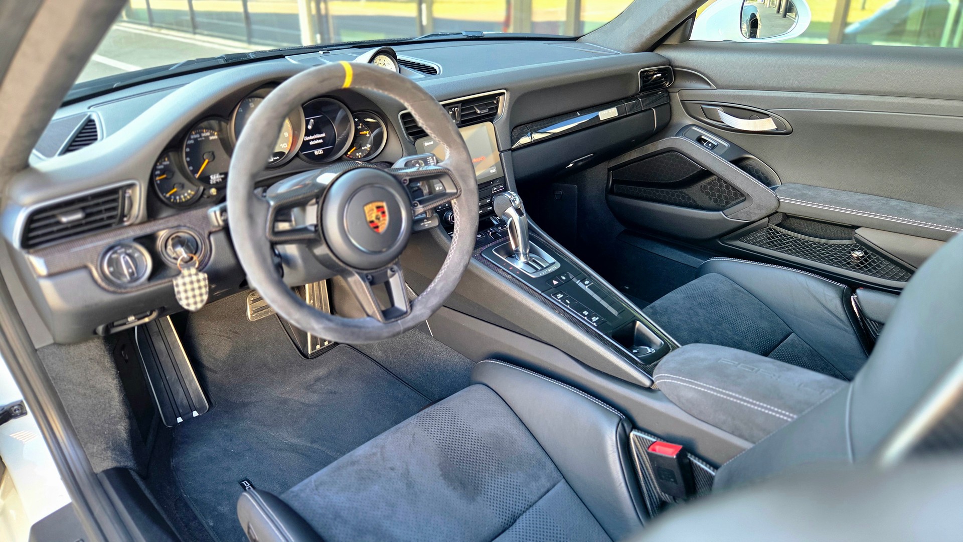 PORSCHE 911 GT3 RS/Weissach ohne OPF-image-6