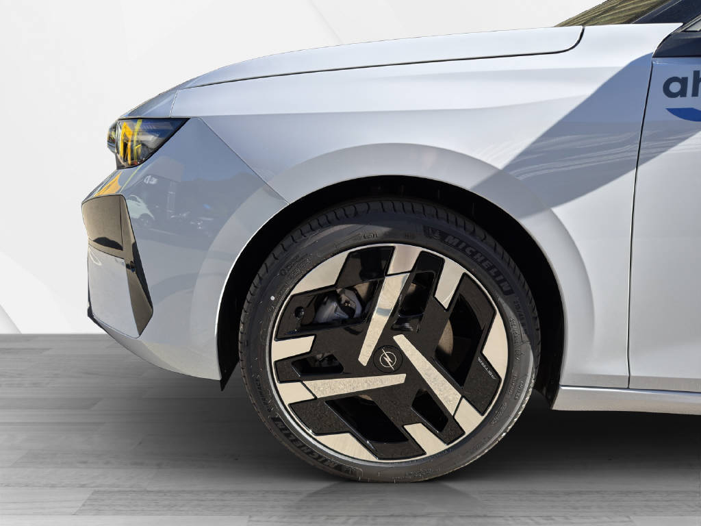 OPEL Astra-e Sports Tourer Ultimate-image-9