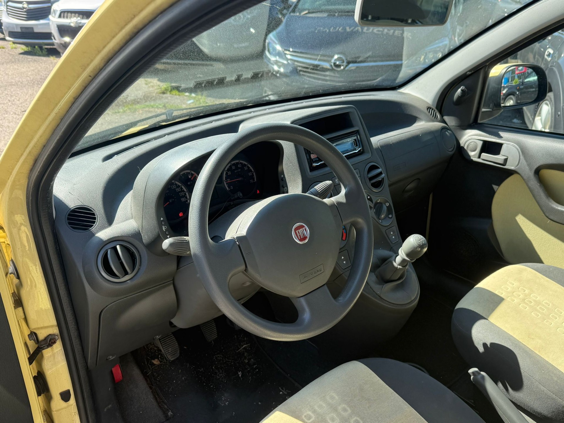 FIAT Panda 1.2 Emotion-image-9