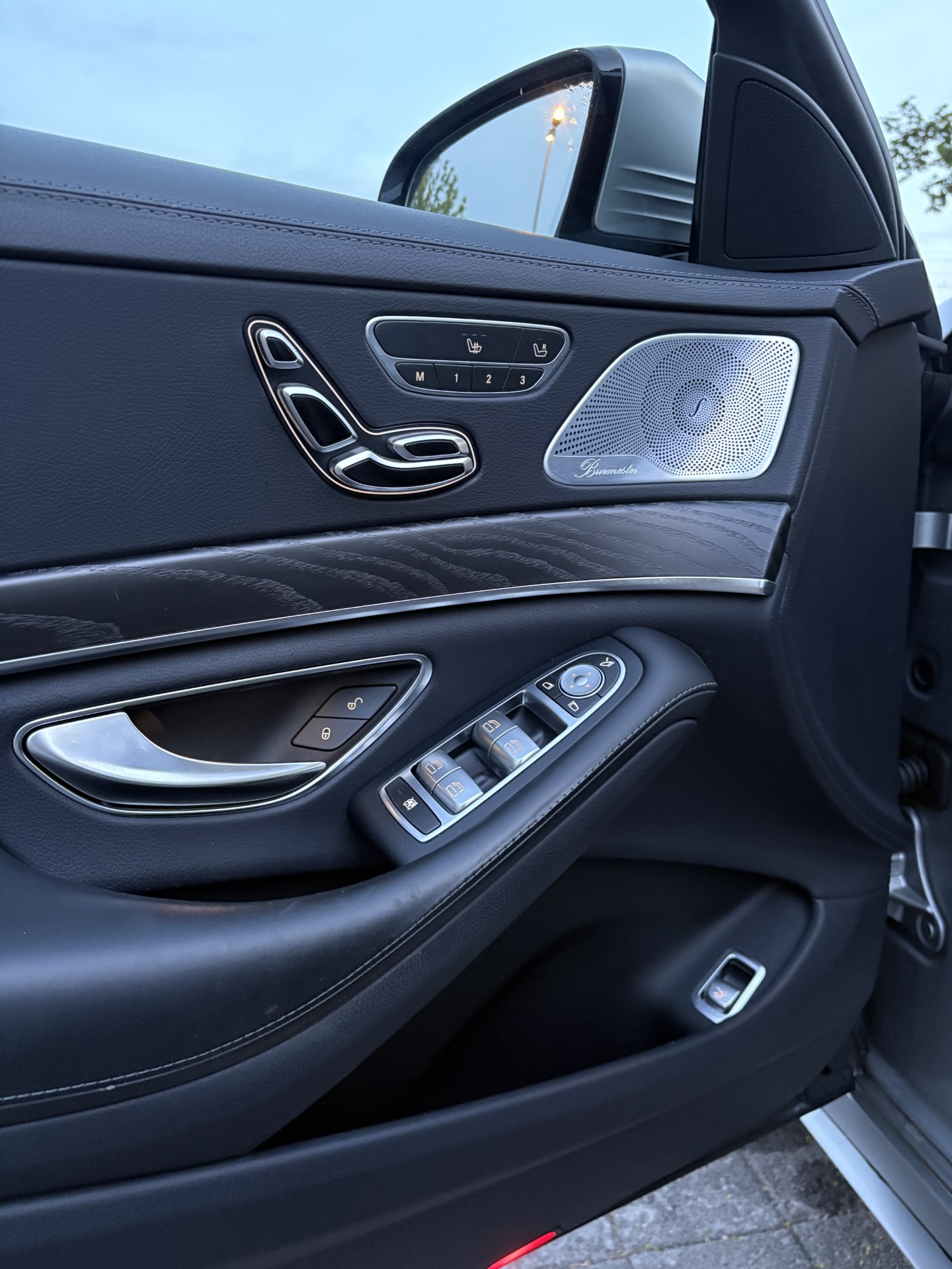 MERCEDES-BENZ S 560 L 4Matic 9G-Tronic AMG-Line-image-14