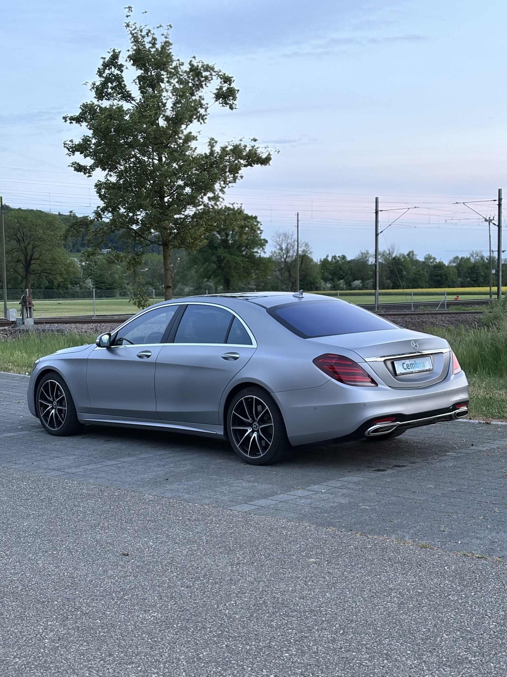 MERCEDES-BENZ S 560 L 4Matic 9G-Tronic AMG-Line-image-3
