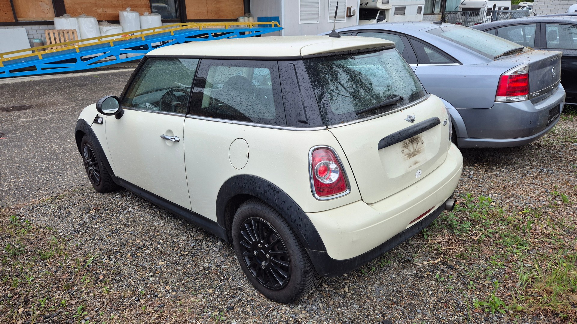 MINI One-image-5