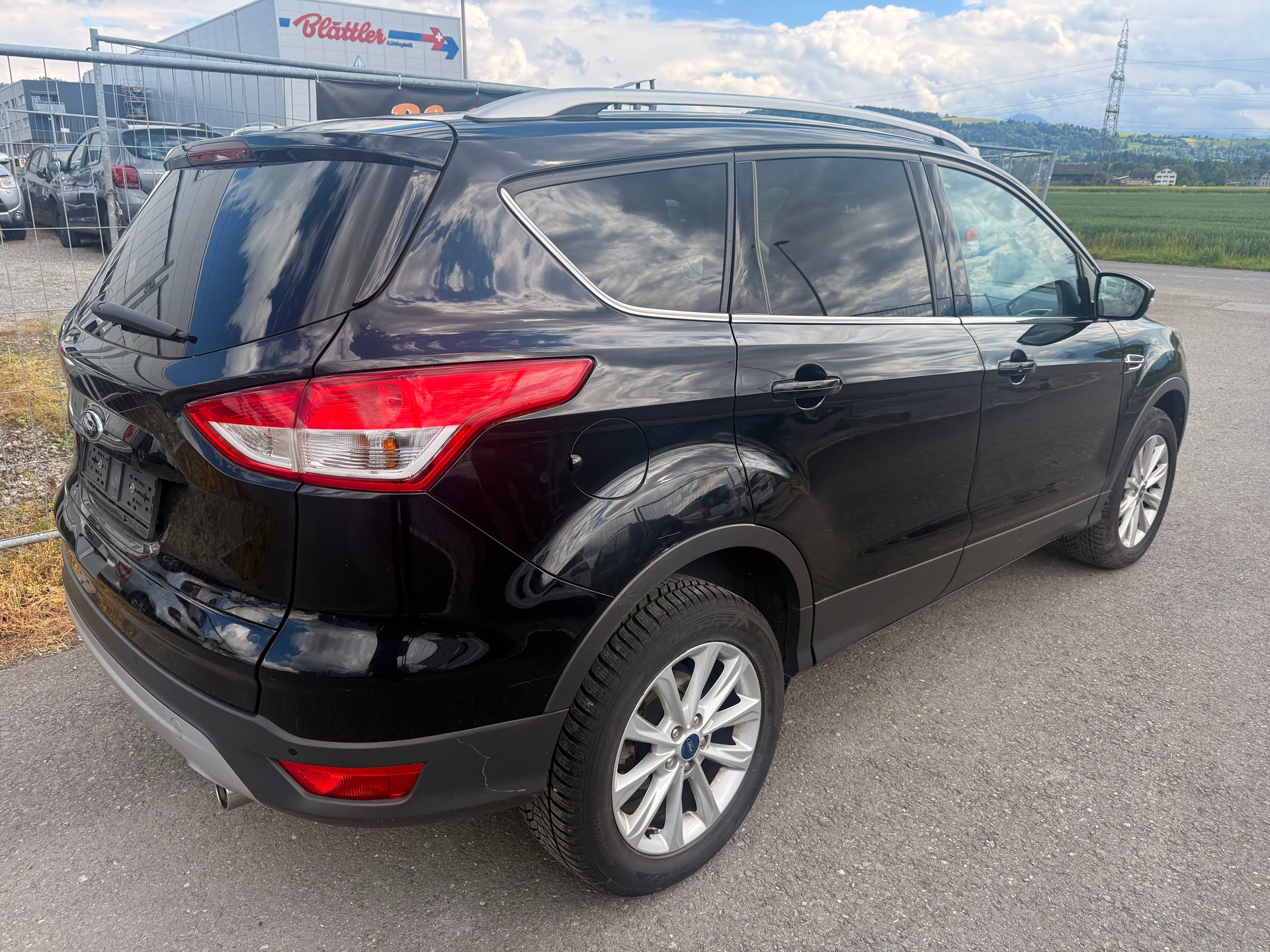 FORD Kuga 2.0 TDCi Titanium 4WD PowerShift-image-2
