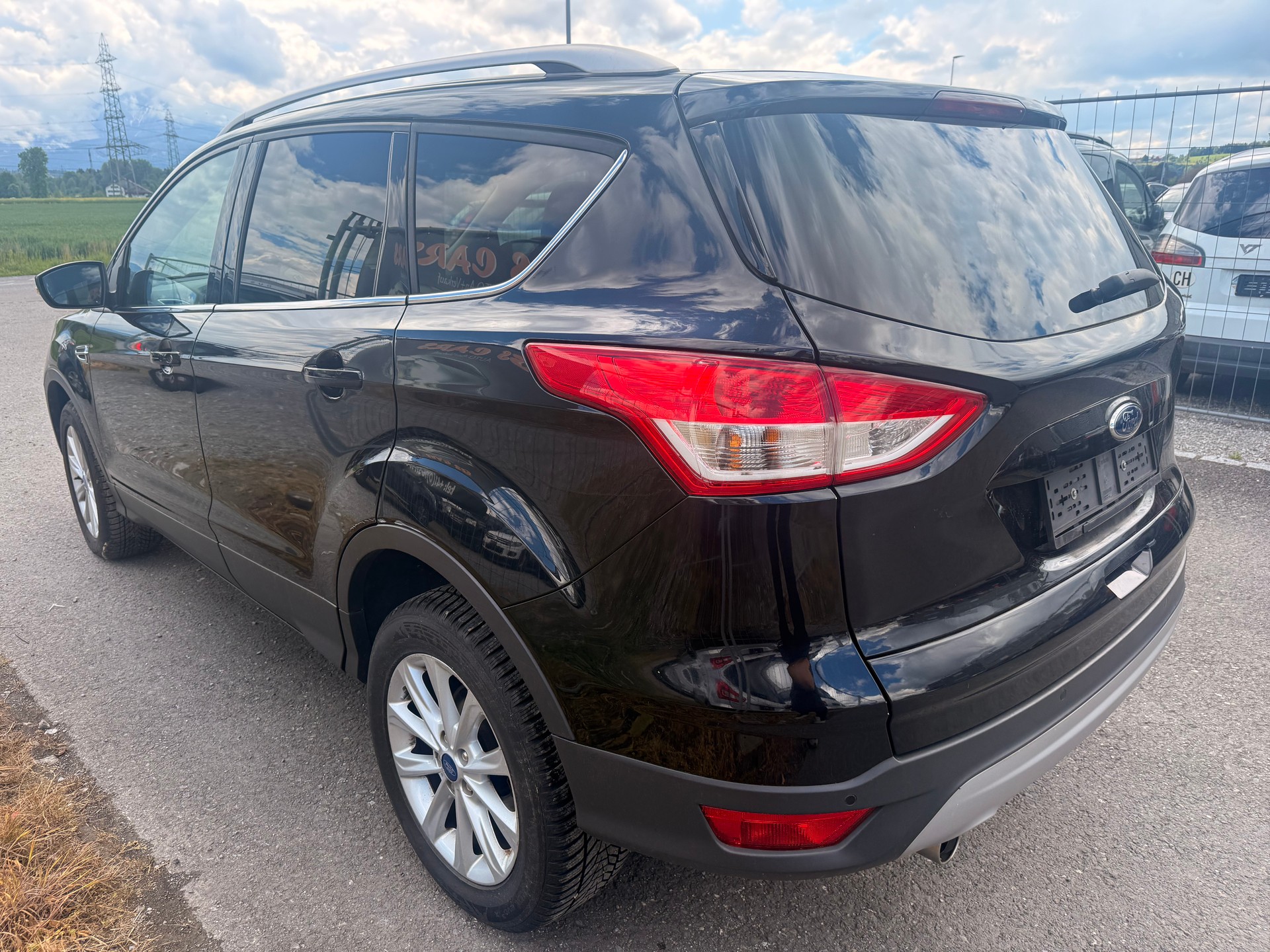 FORD Kuga 2.0 TDCi Titanium 4WD PowerShift-image-3