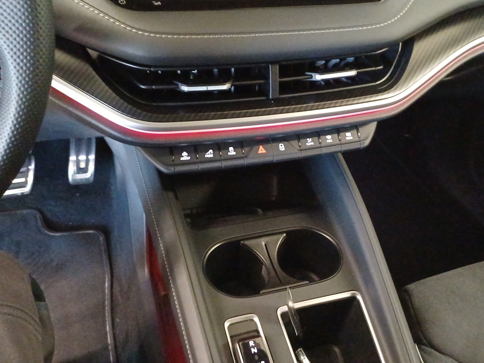 SKODA Enyaq 85x Sportline 4x4-image-10
