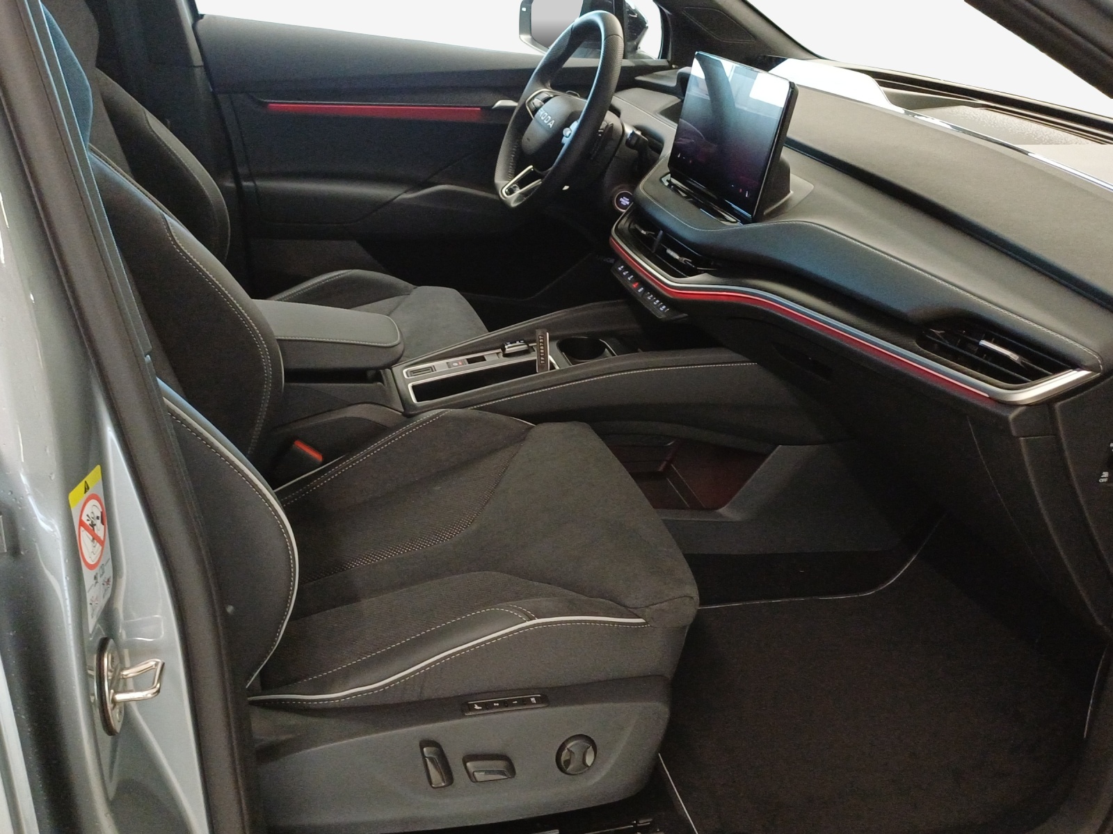 SKODA Enyaq 85x Sportline 4x4-image-15