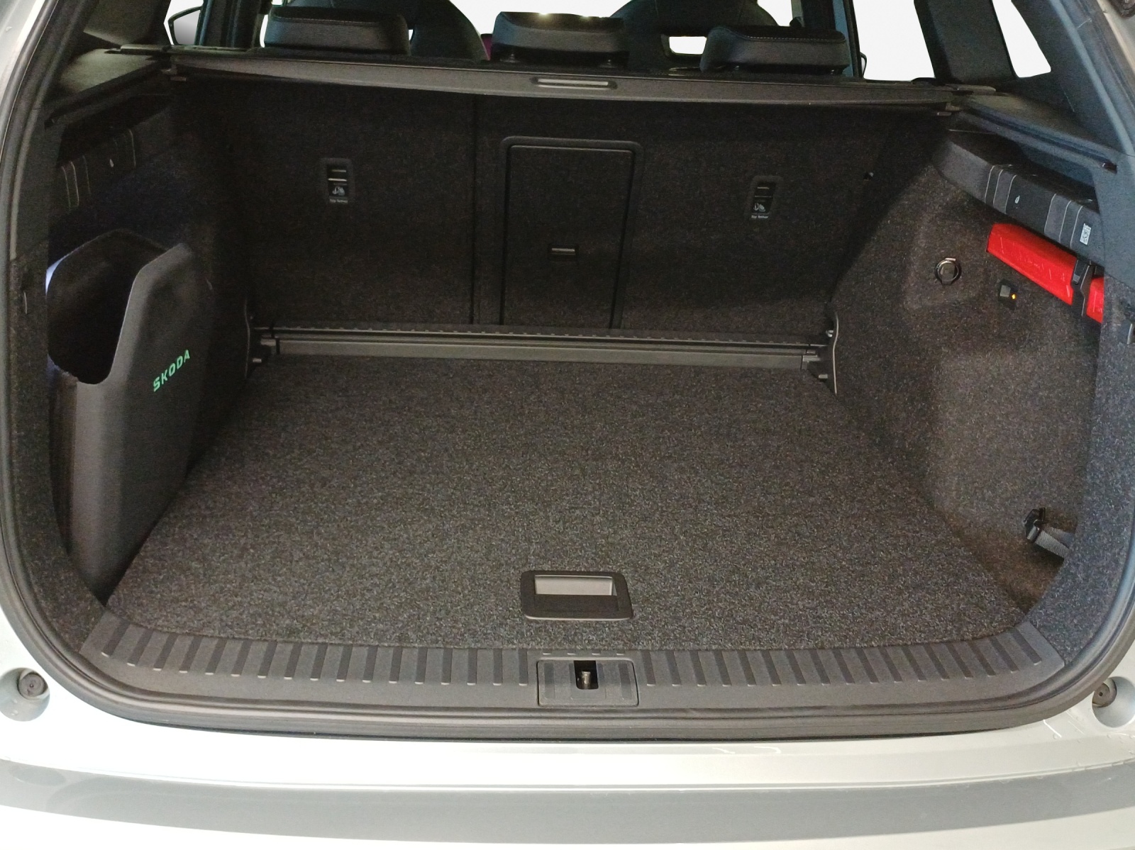 SKODA Enyaq 85x Sportline 4x4-image-12