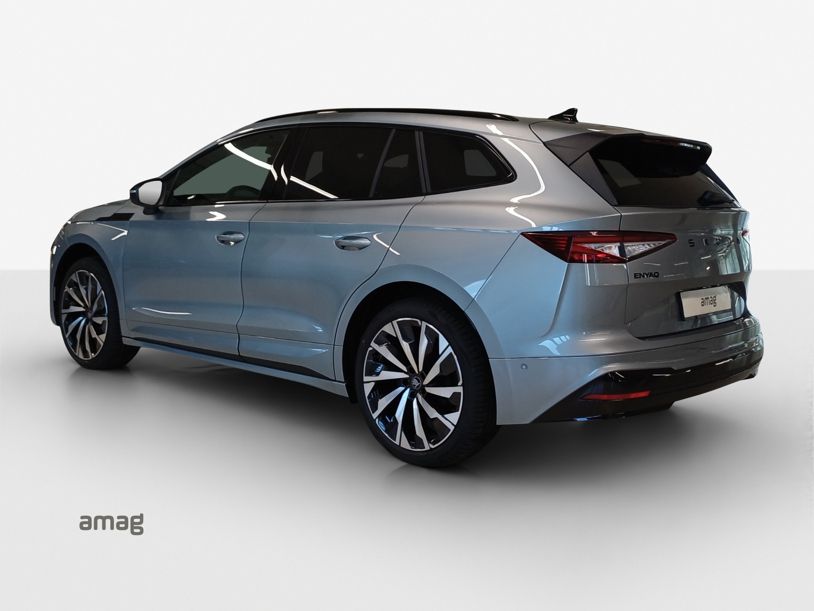 SKODA Enyaq 85x Sportline 4x4-image-2