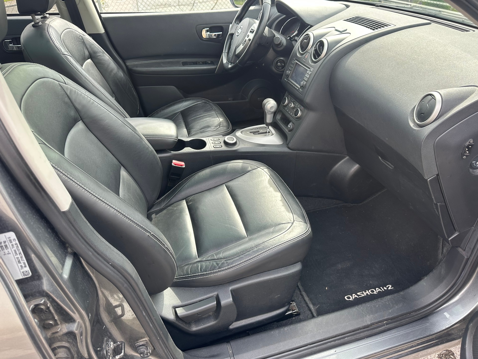 NISSAN Qashqai +2 2.0 dCi 4WD acenta Automatic-image-11