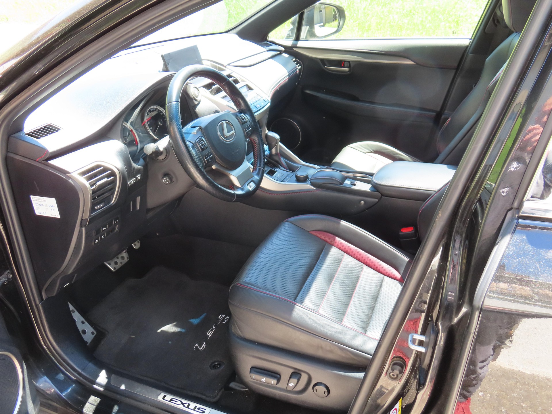 LEXUS NX 200t F-Sport-image-5