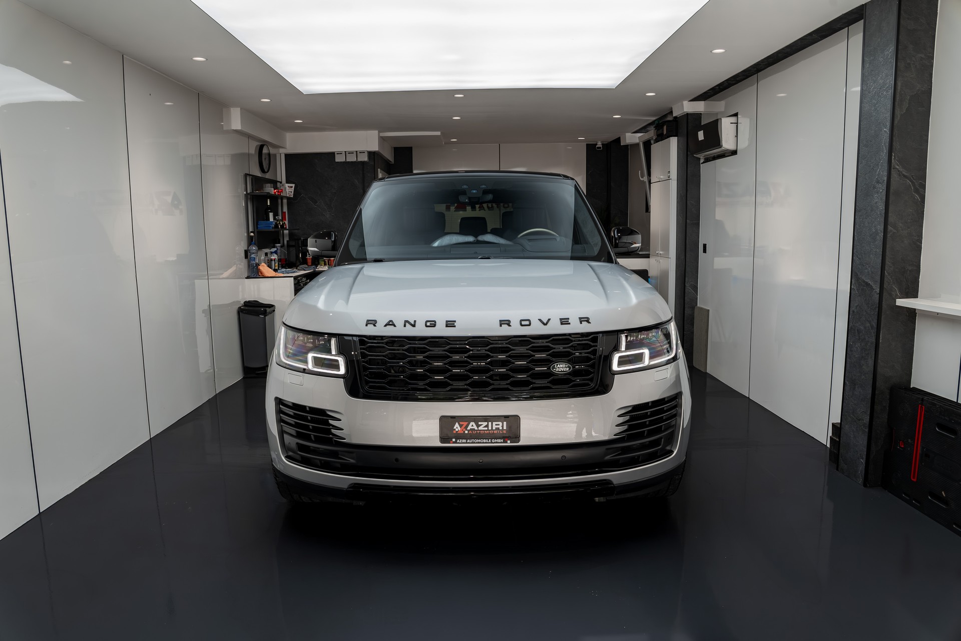 LAND ROVER Range Rover P525 5.0 V8 S/C AB Autobiography Automatic-image-1