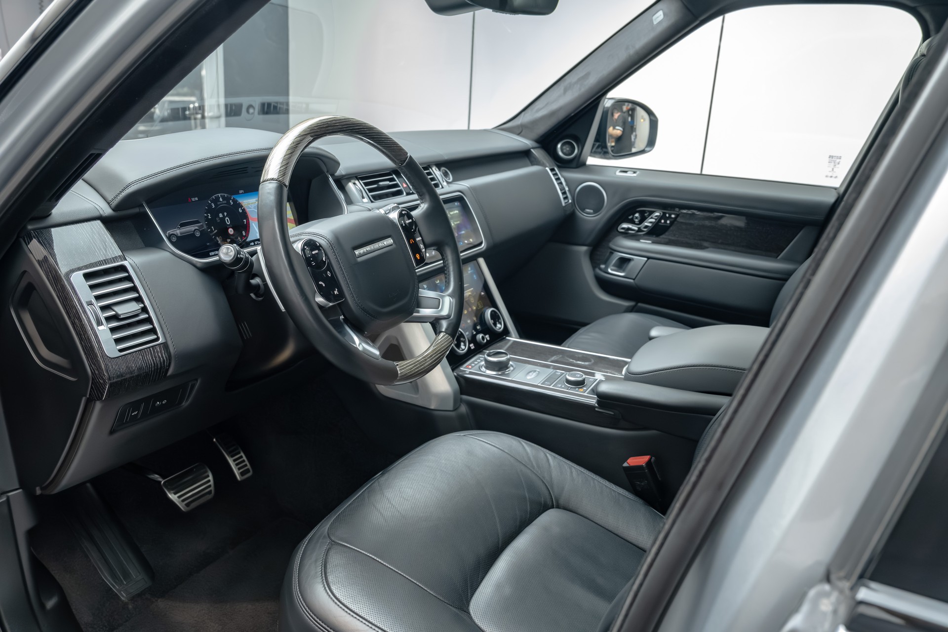 LAND ROVER Range Rover P525 5.0 V8 S/C AB Autobiography Automatic-image-10