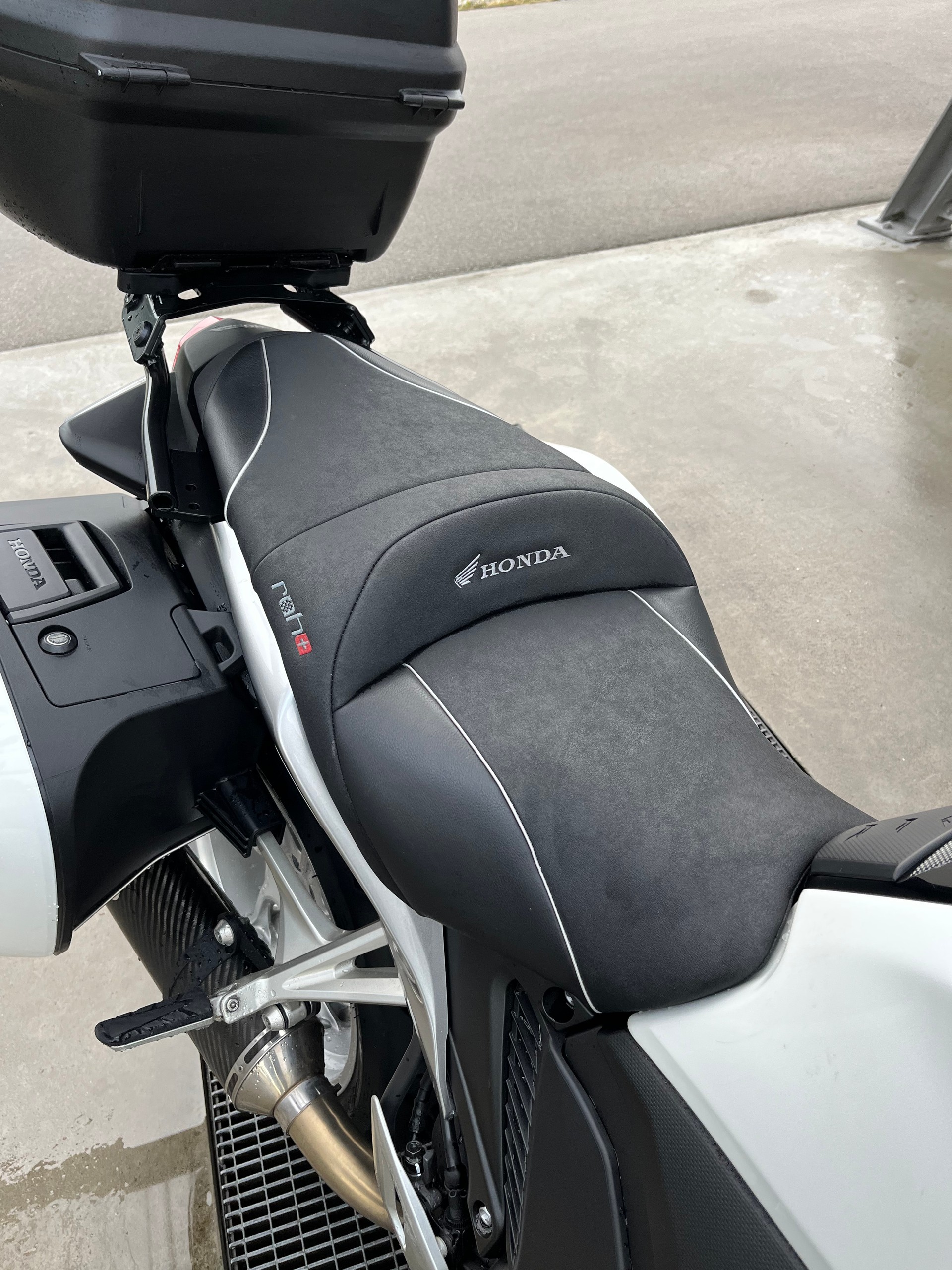 HONDA VFR 1200 FA-image-8