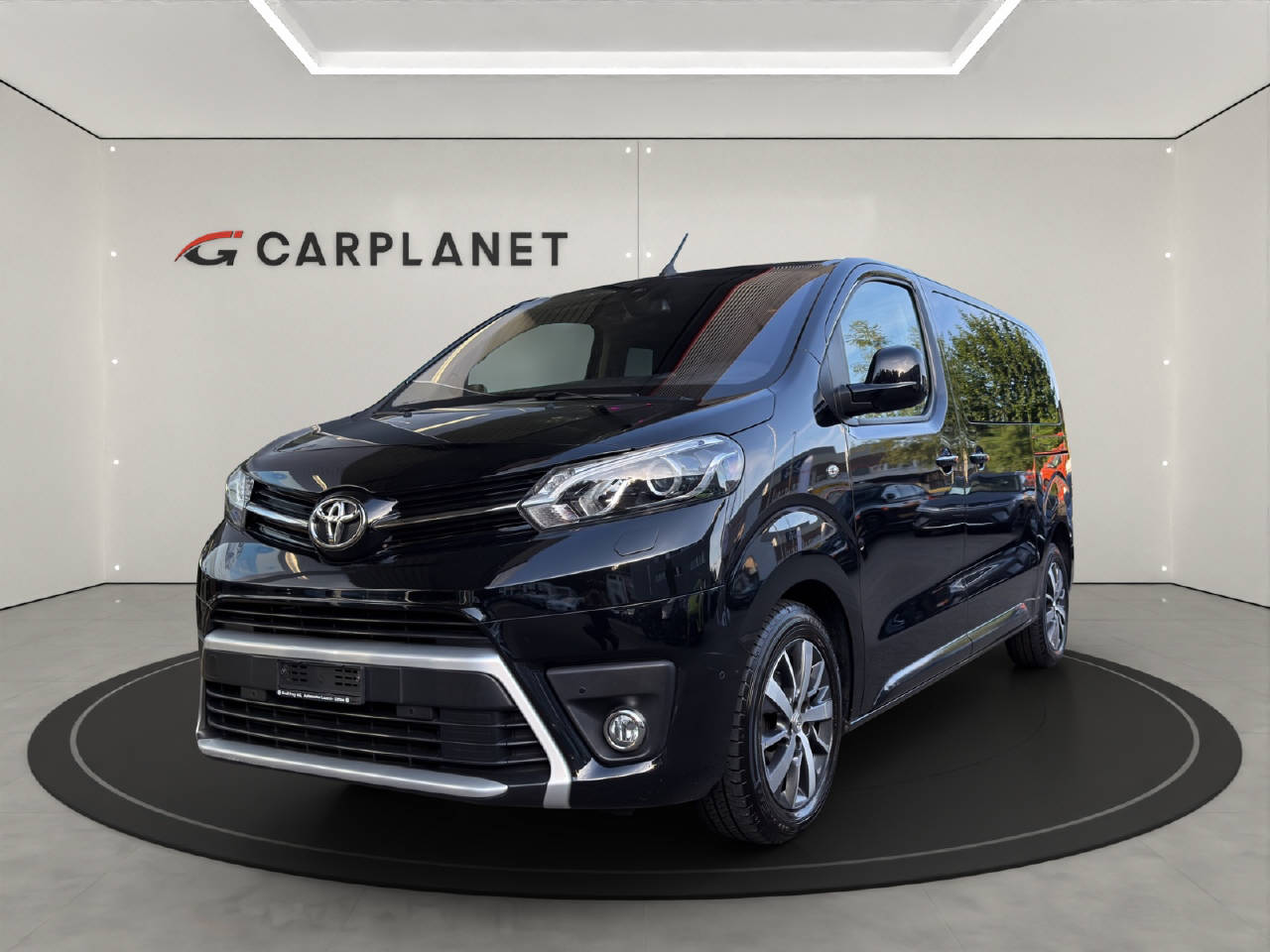 TOYOTA PROACE Verso L1 2.0 D Family-image-0