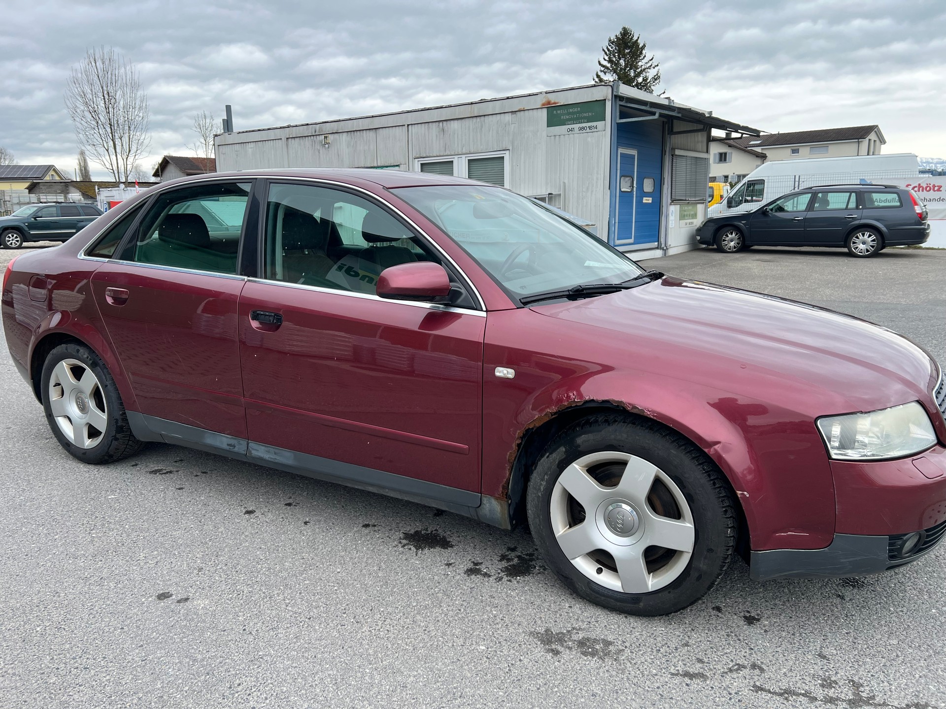 AUDI A4 1.8 T quattro-image-1