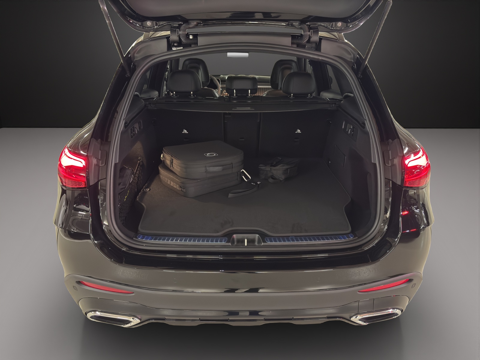 MERCEDES-BENZ GLC 400 e 4Matic EQ Star 9G-Tronic-image-13