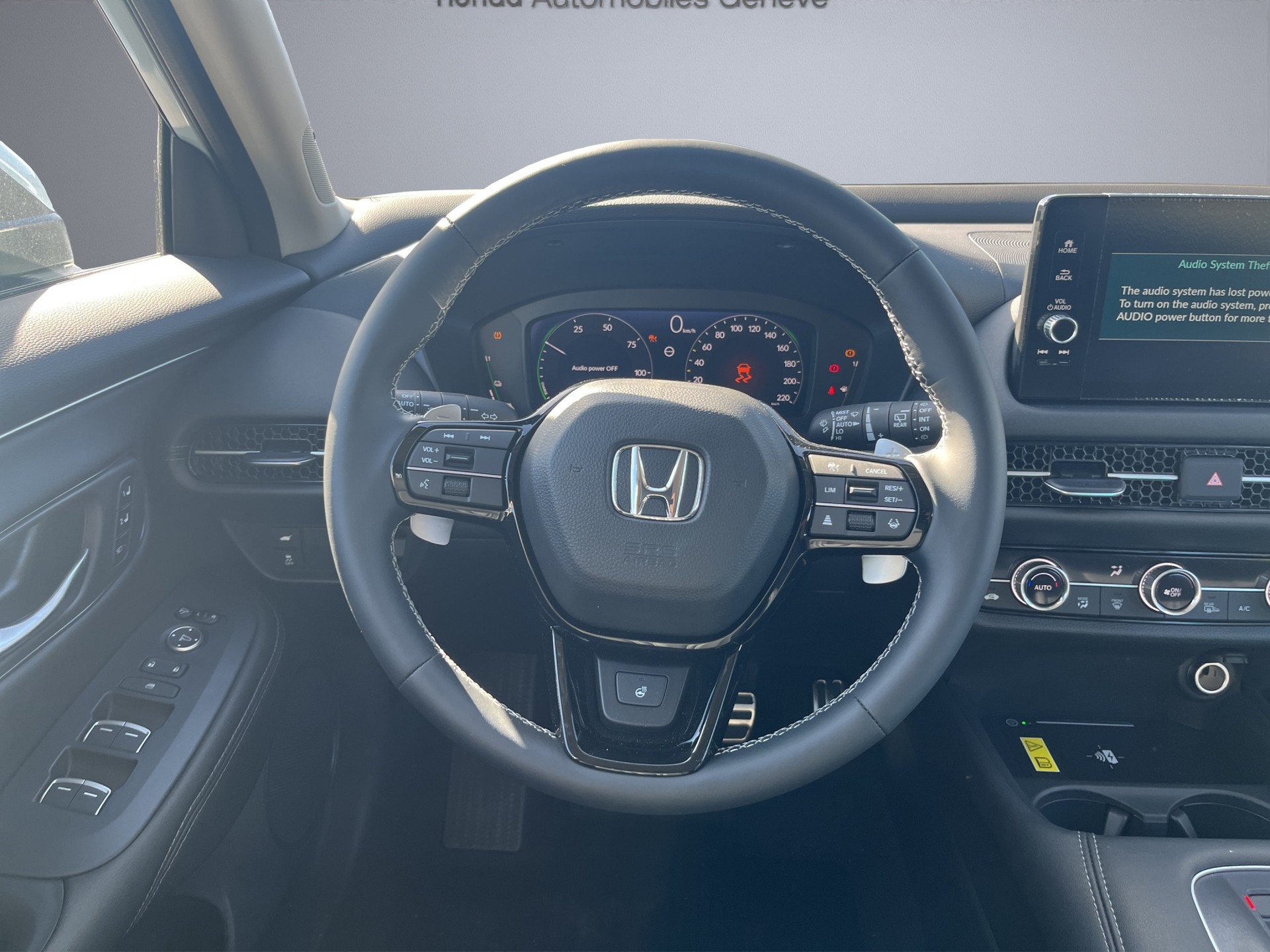 HONDA ZR-V 2.0 i-MMD Advance-image-9
