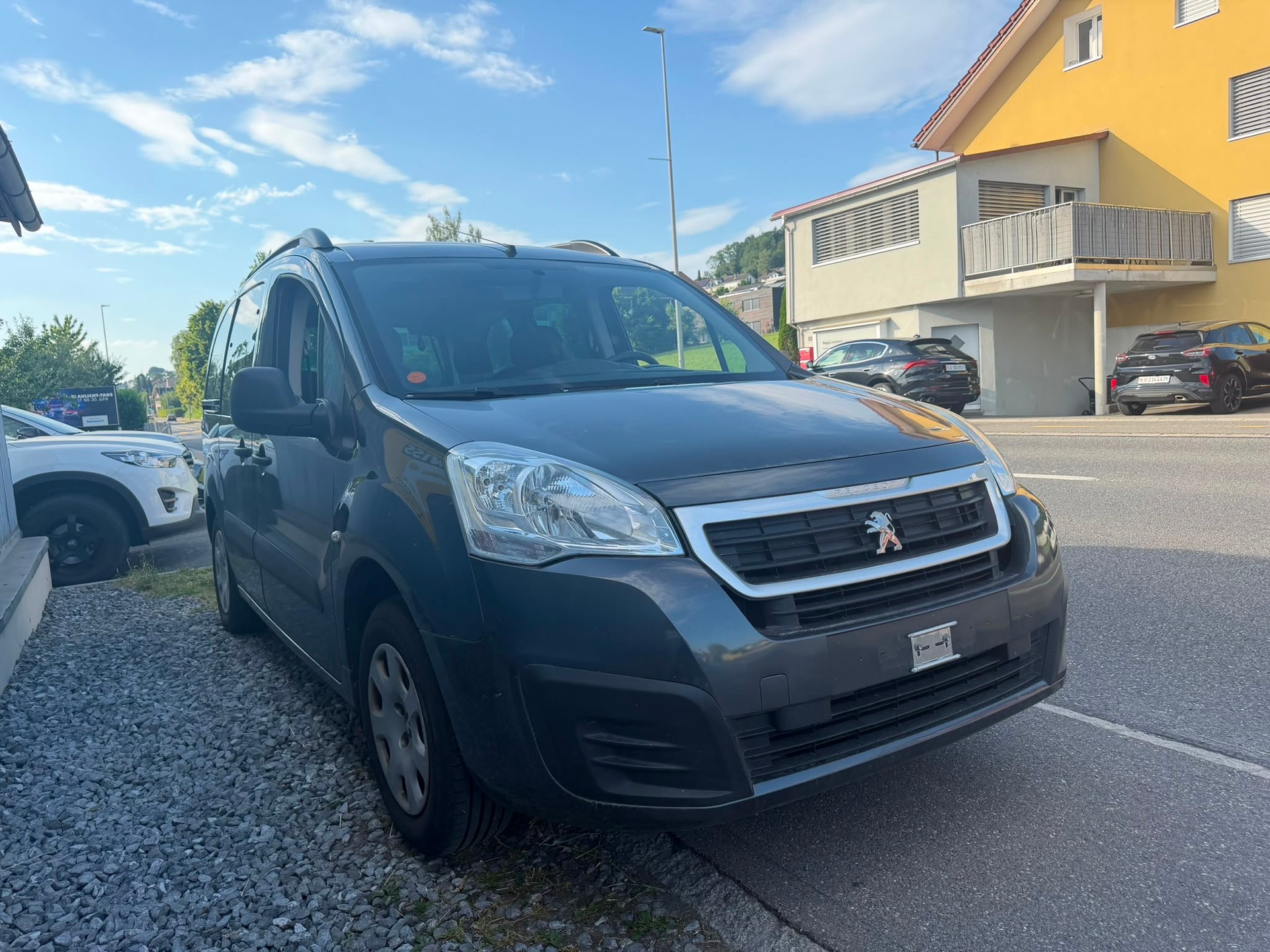 PEUGEOT Partner 1.2 PureTech Active-showroom-element-2