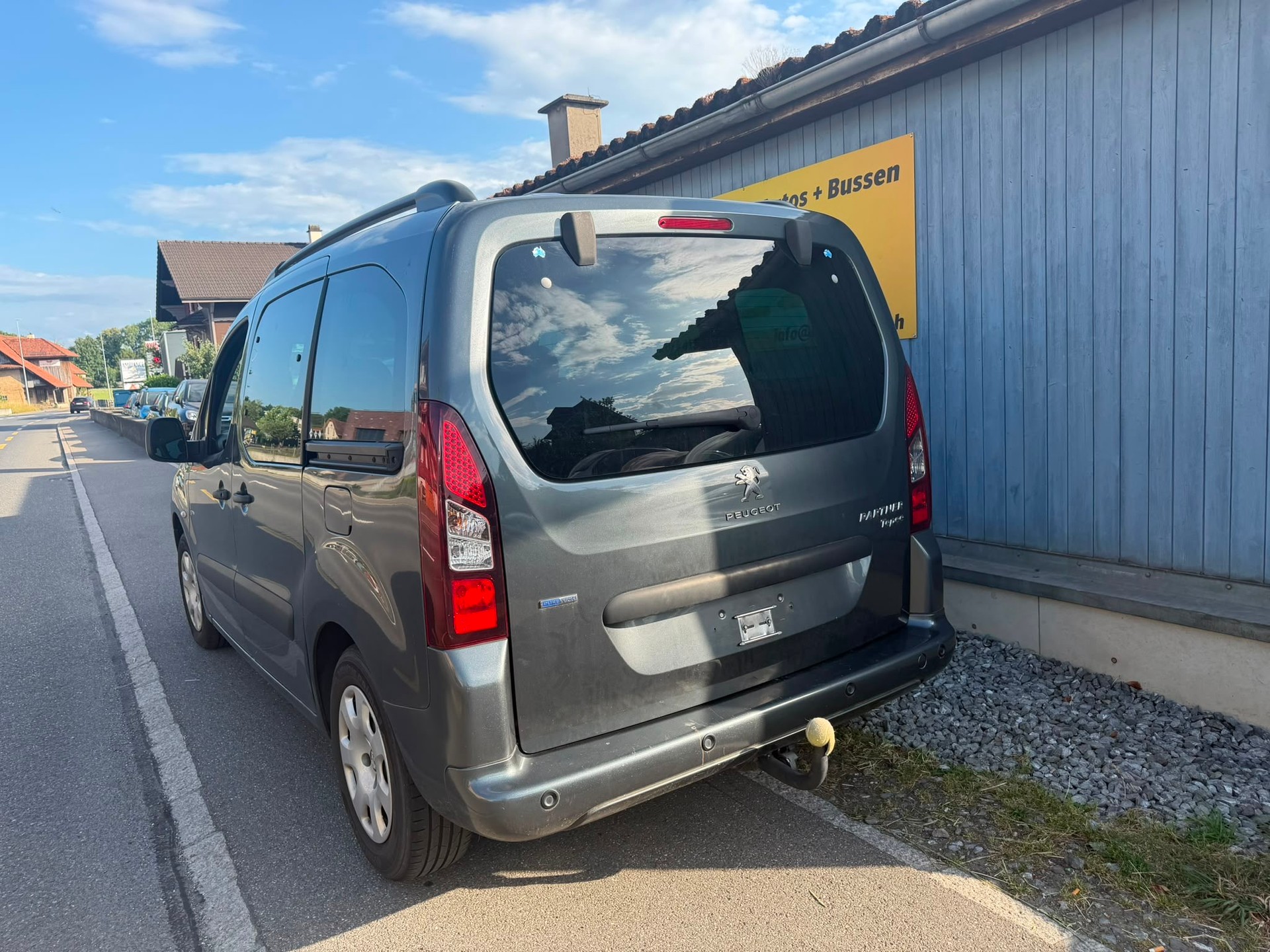 PEUGEOT Partner 1.2 PureTech Active-showroom-element-3